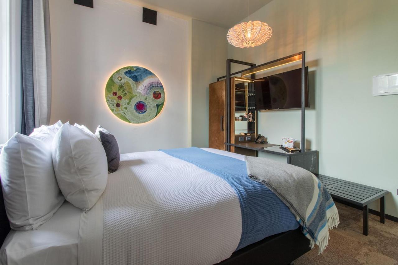 Clarence Boutique Hotel Тауранга Экстерьер фото
